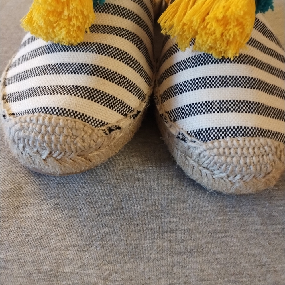 Boden Slip On Espadrille Tassel Mules Flats Women's Size 38 EU - Picture 7 of 16